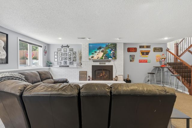 3005 W 135th Street, Burnsville, MN 55337