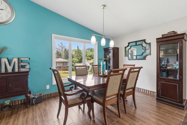 3005 W 135th Street, Burnsville, MN 55337