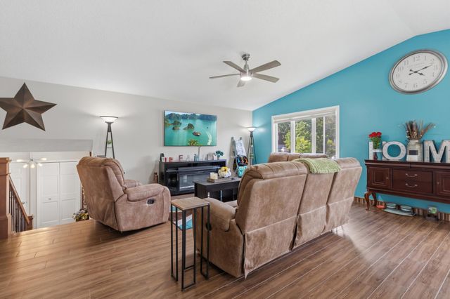 3005 W 135th Street, Burnsville, MN 55337