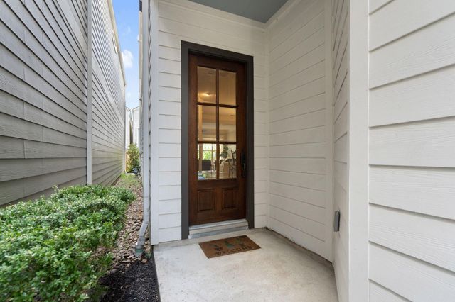 1518 Alexander Street, Houston, TX 77008