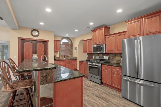 80 Calle Vista Grande, Bernalillo, NM 87004