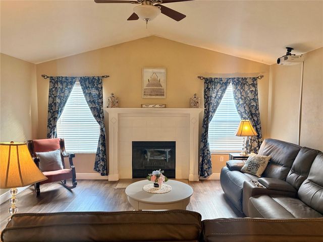 4151 NW 60TH AVENUE, Gainesville, FL 32653