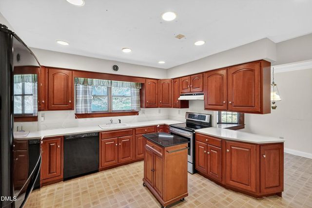 100 Barley Place, Wake Forest, NC 27587