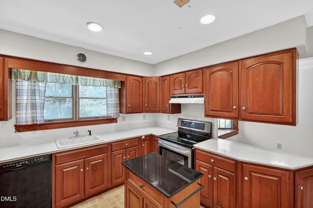 100 Barley Place, Wake Forest, NC 27587