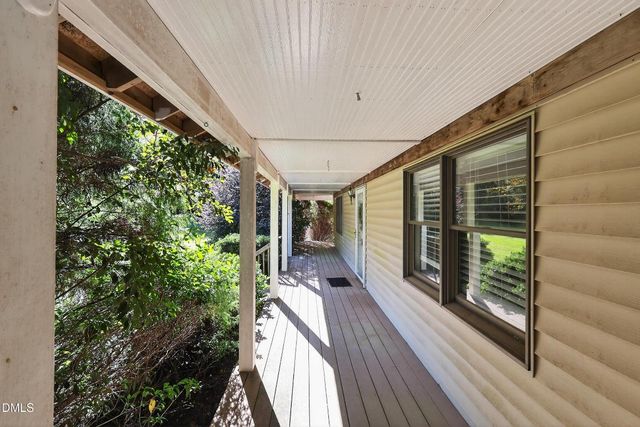 100 Barley Place, Wake Forest, NC 27587