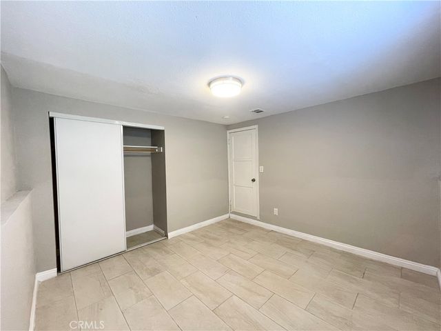 976 E Edgecomb B, Covina, CA 91724