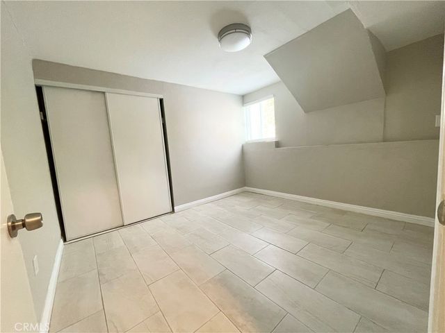 976 E Edgecomb B, Covina, CA 91724