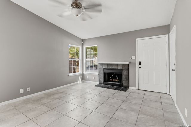 2823 CHERRY FIELD DR, San Antonio, TX 78245