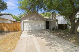 2823 CHERRY FIELD DR, San Antonio, TX 78245