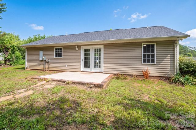 304 Springhill Lane, Maiden, NC 28650