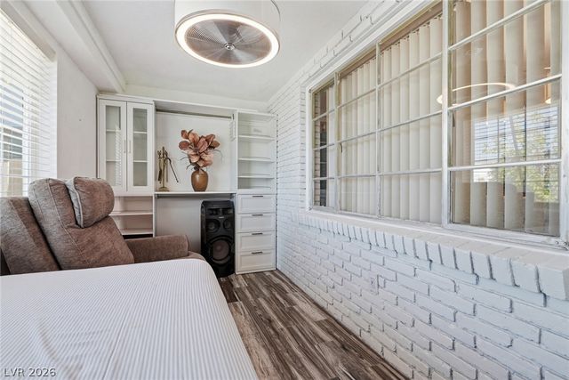 5437 Holmby Avenue, Las Vegas, NV 89146