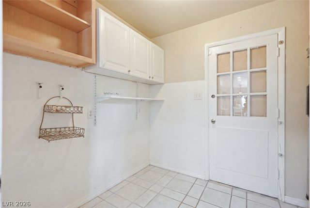 5437 Holmby Avenue, Las Vegas, NV 89146