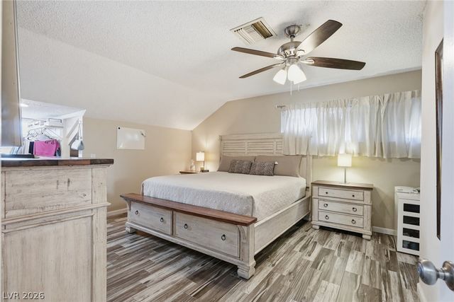 5437 Holmby Avenue, Las Vegas, NV 89146