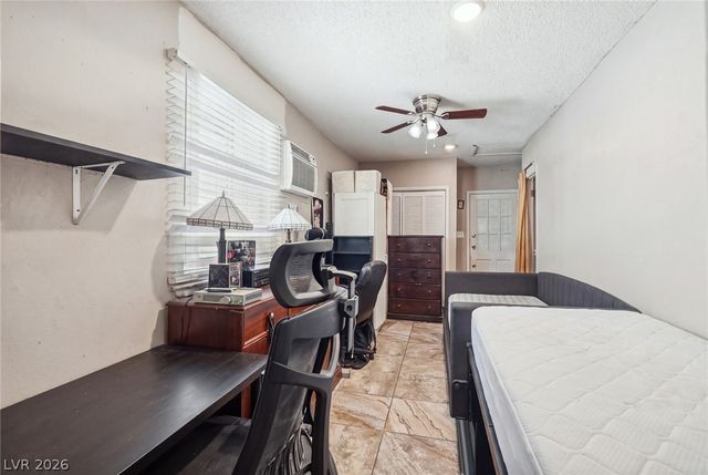 5437 Holmby Avenue, Las Vegas, NV 89146