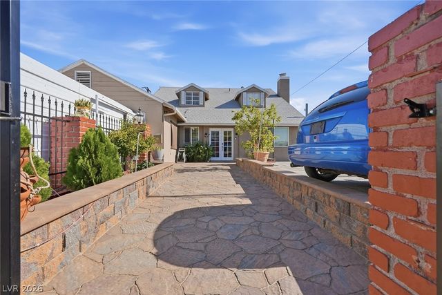 5437 Holmby Avenue, Las Vegas, NV 89146