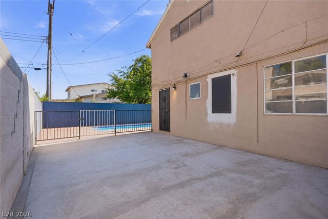 5437 Holmby Avenue, Las Vegas, NV 89146