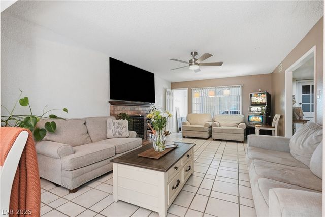 5437 Holmby Avenue, Las Vegas, NV 89146