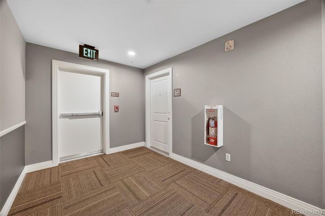 9059 E Panorama Circle B304, Englewood, CO 80112