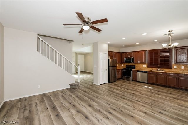 6333 Hamilton Grove Avenue, Las Vegas, NV 89122