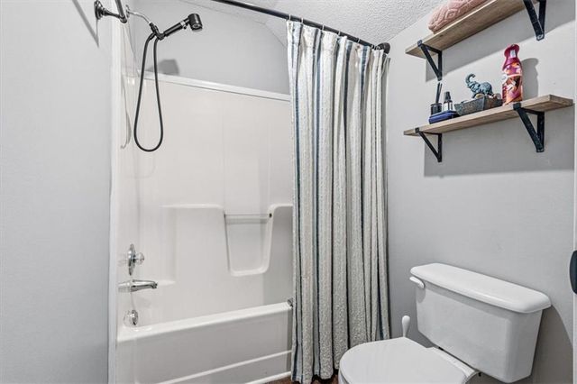 60 Warrenton Drive, Douglasville, GA 30134