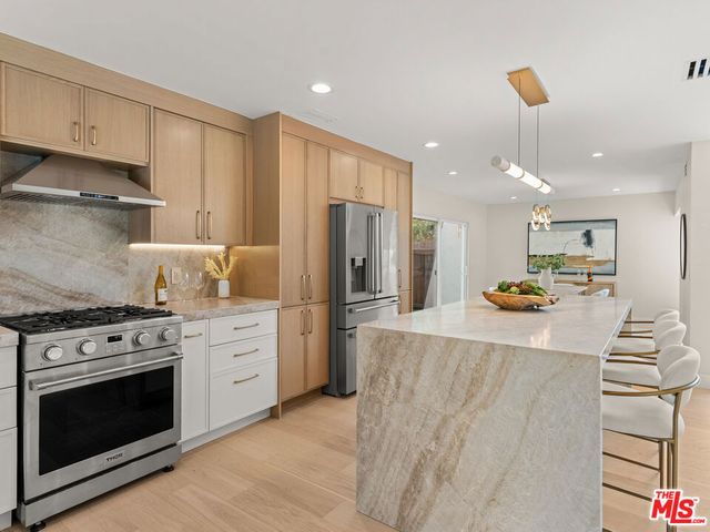 32017 Wallington Court, Westlake Village, CA 91361