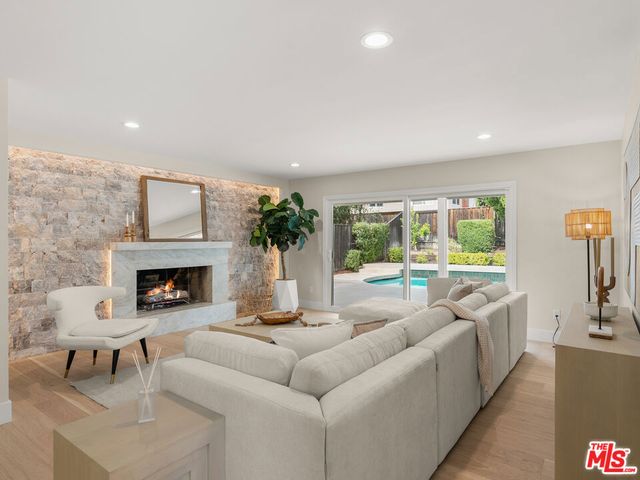 32017 Wallington Court, Westlake Village, CA 91361