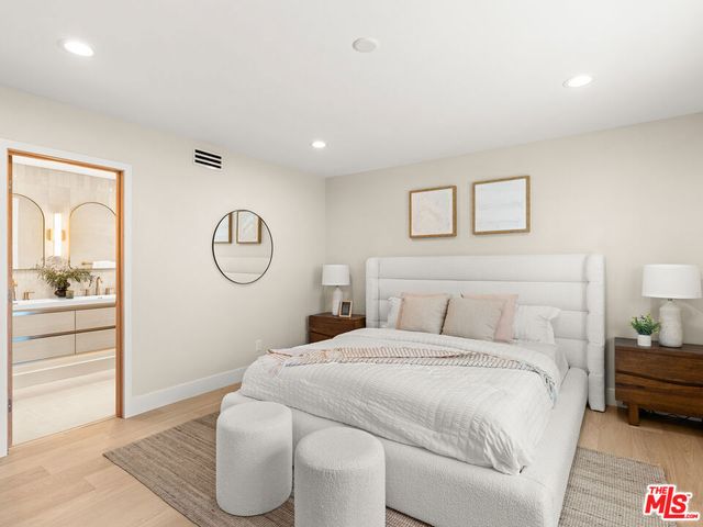 32017 Wallington Court, Westlake Village, CA 91361