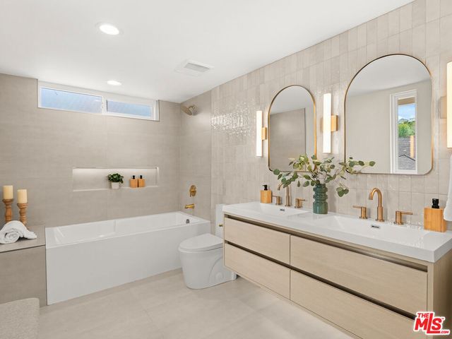 32017 Wallington Court, Westlake Village, CA 91361