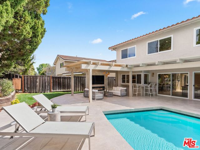 32017 Wallington Court, Westlake Village, CA 91361