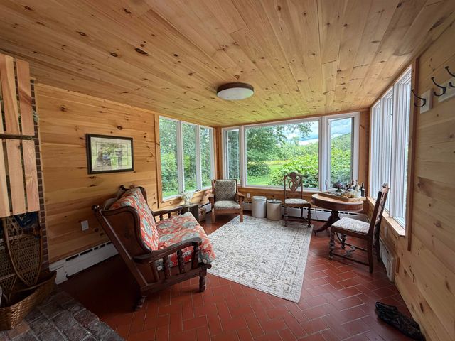 695 US Route 2, Milton, VT 05468