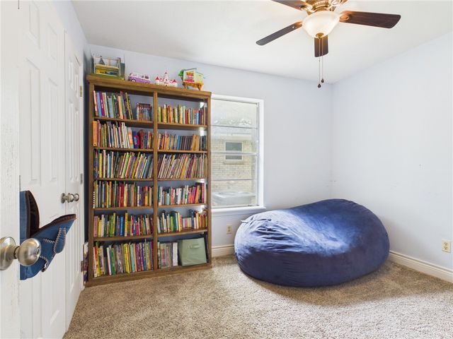 800 Rio Grande Lane, Bryan, TX 77801