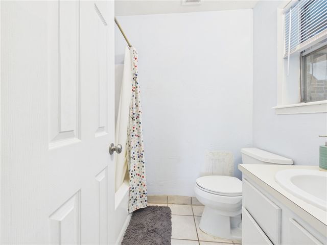 800 Rio Grande Lane, Bryan, TX 77801