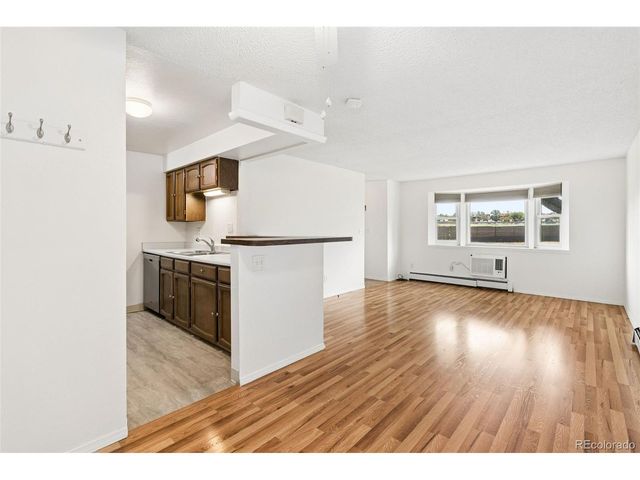1073 W 112th Ave B, Denver, CO 80234