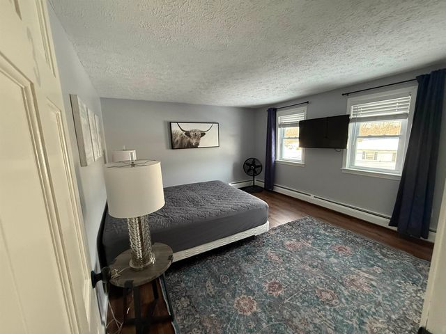 53 HOLMES Drive, Manchester, NH 03104