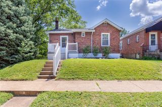 6388 Smiley Avenue, St Louis, MO 63139