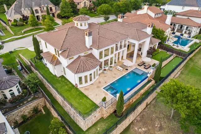1013 Excalibur Boulevard, Lewisville, TX 75056