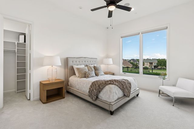 1013 Excalibur Boulevard, Lewisville, TX 75056