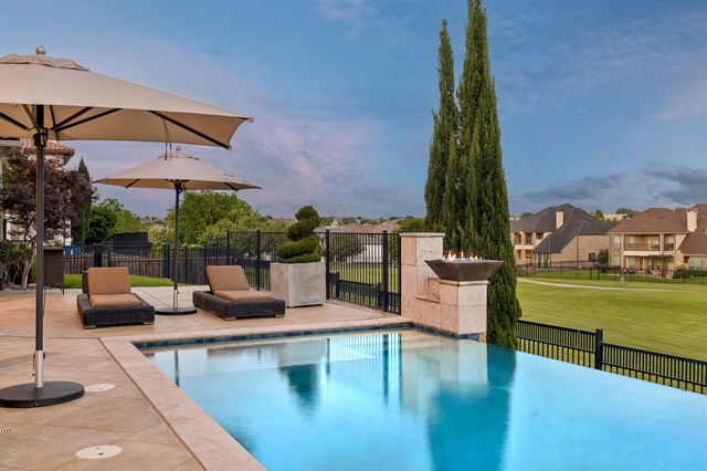 1013 Excalibur Boulevard, Lewisville, TX 75056