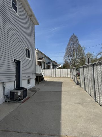 311 Durant Avenue, Staten Island, NY 10308