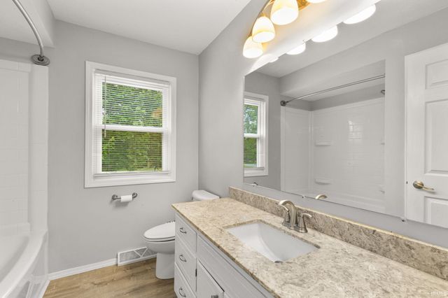 2410 Berkey Avenue, Goshen, IN 46526
