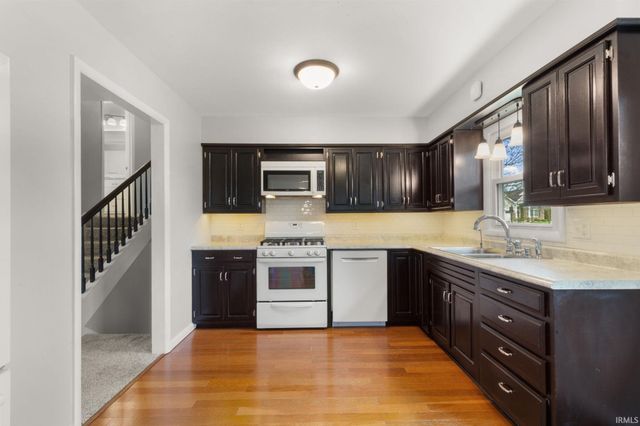 2410 Berkey Avenue, Goshen, IN 46526