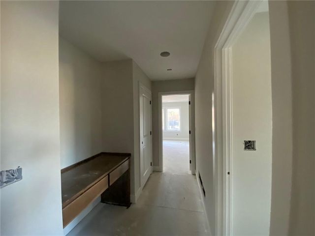 2512 Somerset Drive, Prairie Village, KS 66208