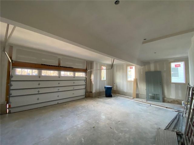 2512 Somerset Drive, Prairie Village, KS 66208