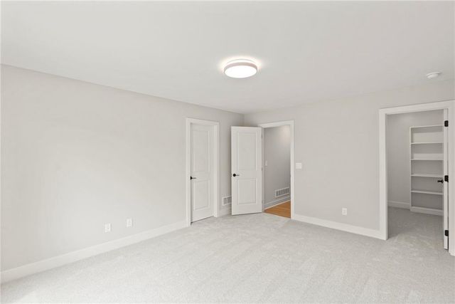 2512 Somerset Drive, Prairie Village, KS 66208