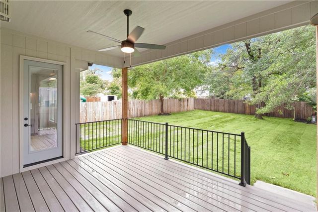 2512 Somerset Drive, Prairie Village, KS 66208