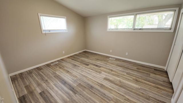 1412 Brittany St, Salina, KS 67401