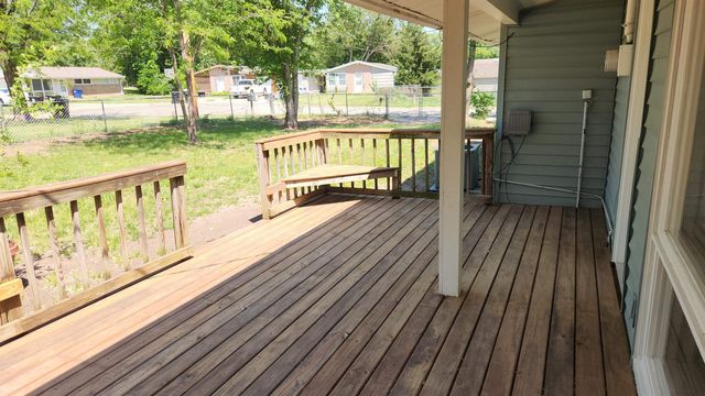 1412 Brittany St, Salina, KS 67401