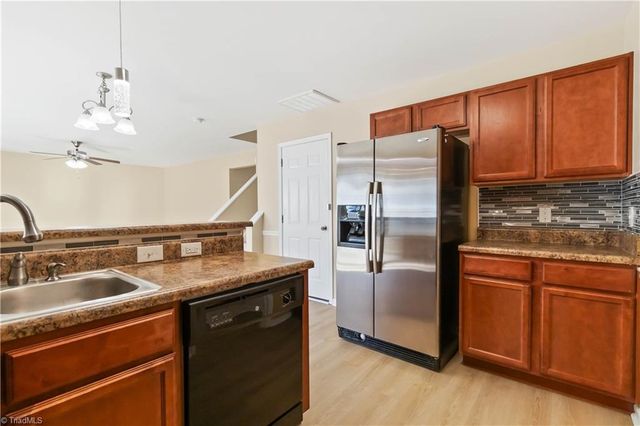 5726 Misty Meadows Court, Clemmons, NC 27012