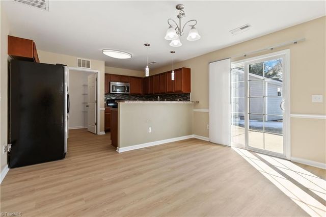 5726 Misty Meadows Court, Clemmons, NC 27012