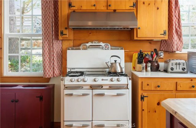 2205 Fernwood, Pine Mountain Club, CA 93222
